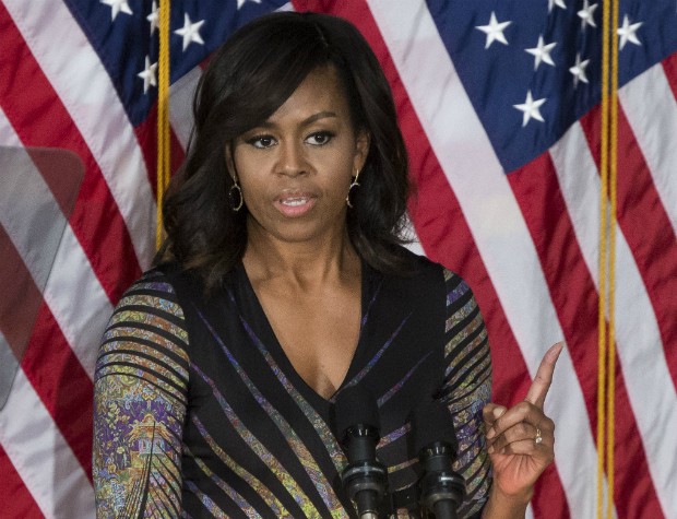 Michelle Obama relembra assédio e sexismo que sofreu enquanto crescia (Foto: Drew Angerer/Getty Images)