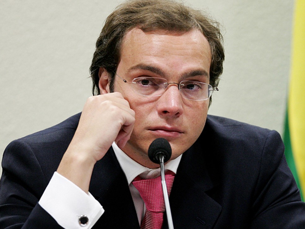 Lúcio Funaro em depoimento à CPI dos Correios, em 2006 (Foto: Dida Sampaio/Estadão Conteúdo)