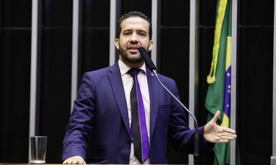 Avante lançou o deputado federal de Minas Gerais André Janones como candidato ao Palácio do Planalto.