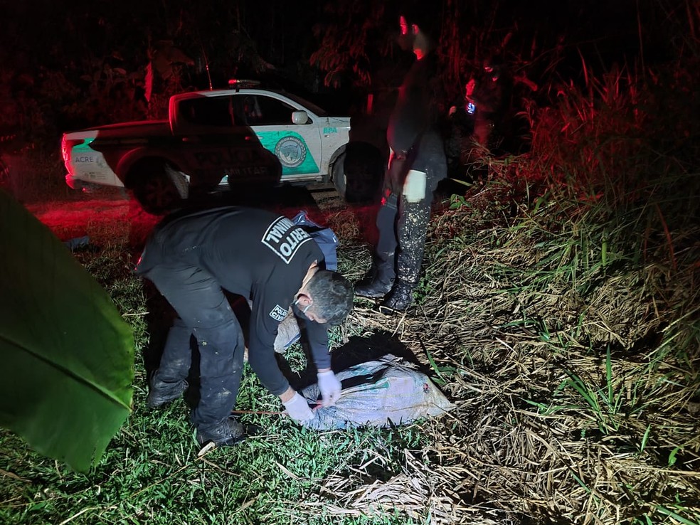 Jovem desaparece e é achado esquartejado em sacos plásticos na zona rural do AC — Foto: Arquivo/Batalhão Ambiental