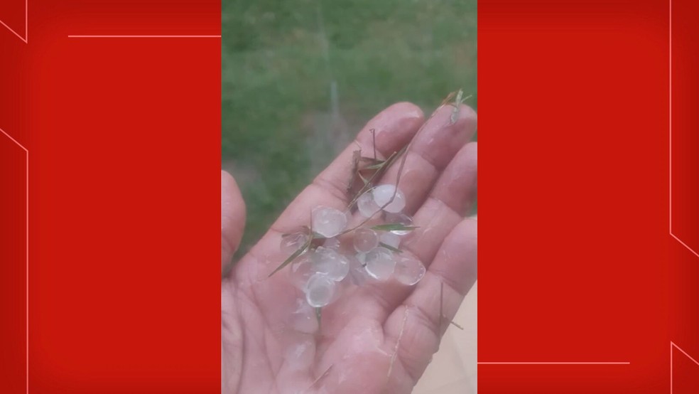 Moradores do Distrito Federal registram chuva de granizo (foto de arquivo) — Foto: Arquivo pessoal