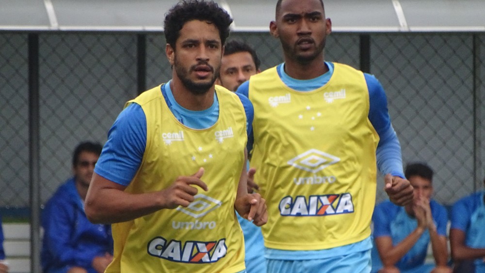 Léo tem tem sua pena aumentada e pode desfalcar a Raposa na final