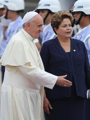 Papa Francisco e Dilma Rousseff (Foto: EFE)