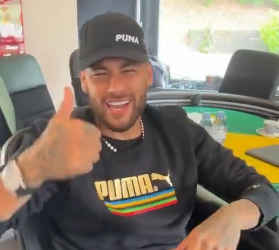 Neymar grava vídeo de apoio a Bolsonaro