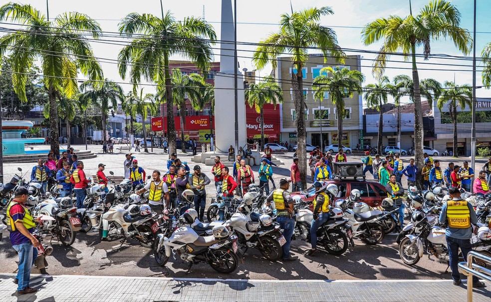 Mototaxistas fazem protesto desta terça-feira (7) — Foto: Sérgio Vale/Arquivo pessoal 