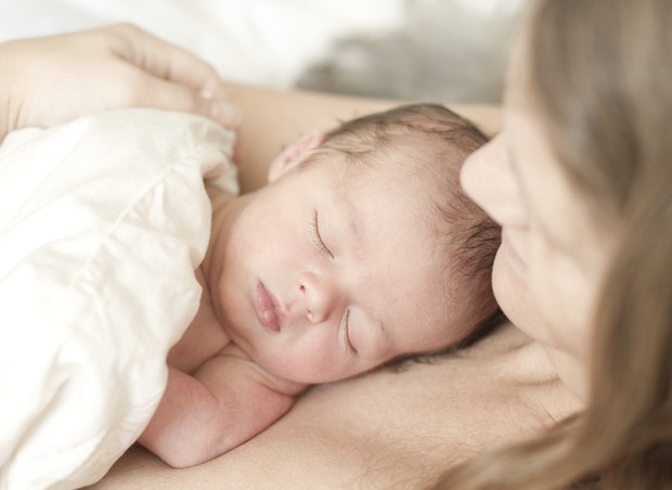 recém-nascido; grávida; denise fraga (Foto: Thinkstock)