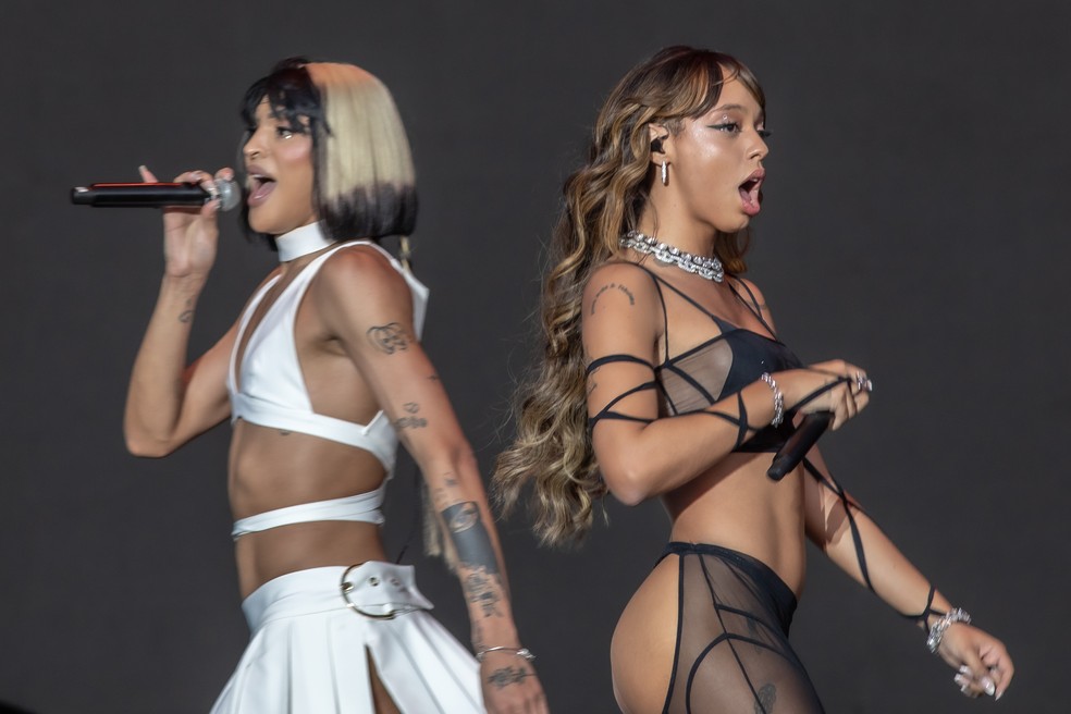 Pabllo Vittar canta com Urias — Foto: Celso Tavares/g1