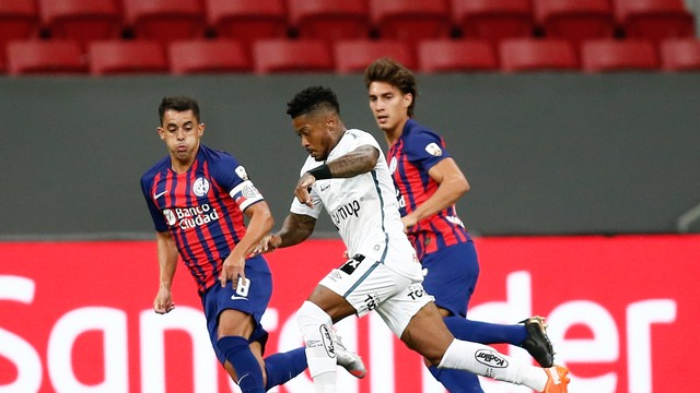 Marinho foi titular contra o San Lorenzo e saiu na metade do segundo tempo