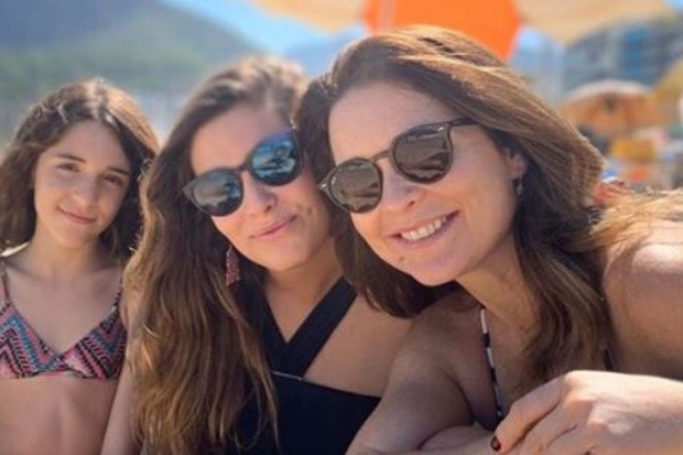 Felipa, Maria e Cláudia Abreu (Foto: Reprodução/Instagram)