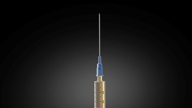 Nas campanhas mais adiantadas, as vacinas contra a covid-19 estão se mostrando mais efetivas que o previsto nos estudos (Foto: Getty Images)