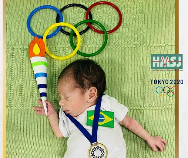 16 bebês da UTI Neonatal de hospital do Espírito Santo são fantasiados de atletas (Foto: Reprodução/Instagram)