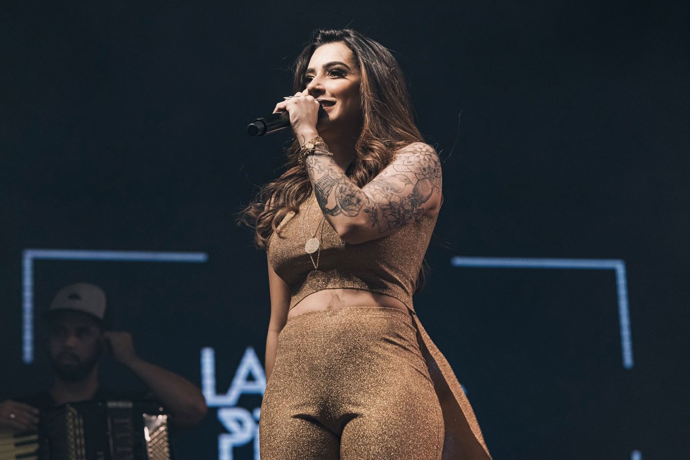 Lauana Prado diz que soube lidar com 'carinho' para ter orientação sexual respeitada e busca ir além dos hits: 'Não quero algo efêmero'
