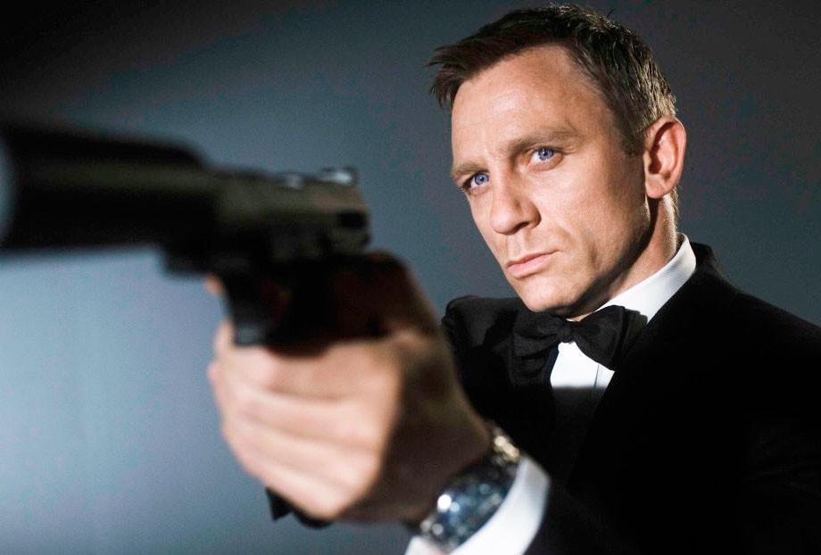 Divulgado o primeiro teaser do último filme de Daniel Craig como James ...
