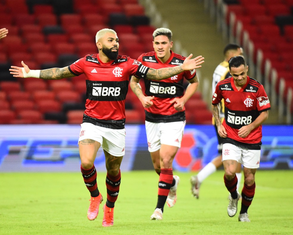 Flamengo vence o Voltaço — Foto: André Durão / ge