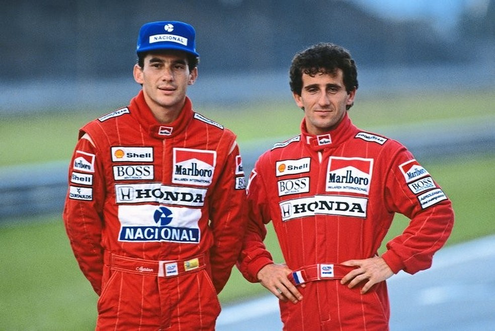 Foto de Ayrton Senna com Alain Prost em Jacarepaguá 1989 — Foto: Reproduçào