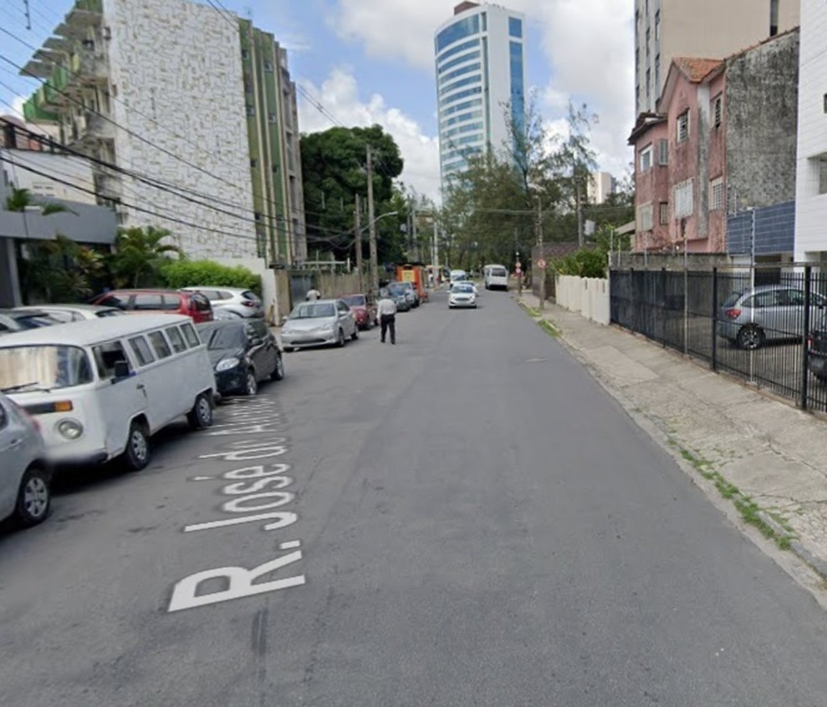 Obra provoca interdição da Rua José