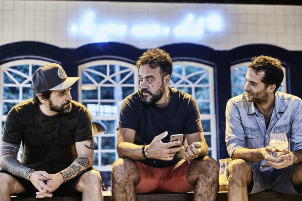 Alexandre, Arturo e Tato, os responsáveis pelo Amázzoni Gin (Foto: Divulgação)
