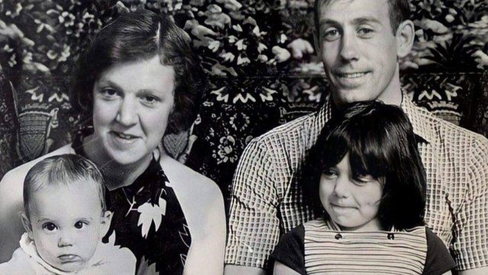 A família Lee, da Inglaterra, vivia na Alemanha Ocidental quando Katrice desapareceu — Foto: Arquivo pessoal via BBC