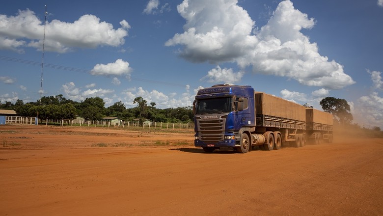 Diário da estrada: no fim do asfalto, uma parada na aldeia ...