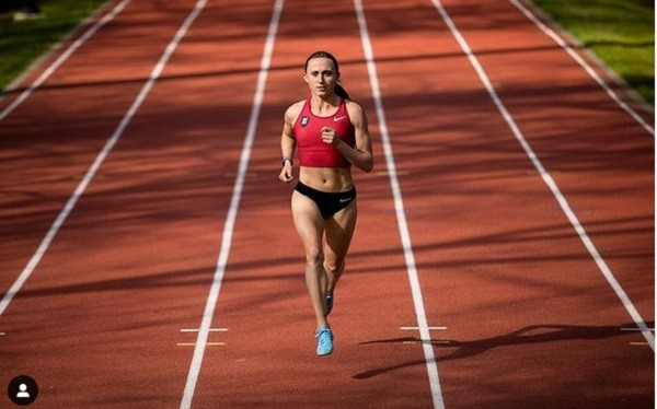A corredora norte-americana Shelby Houlihan (Foto: Instagram)