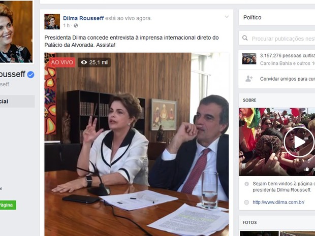 Dilma concede entrevista a jornalistas de veículos estrangeiros no Palácio da Alvorada (Foto: Reprodução / Facebook)