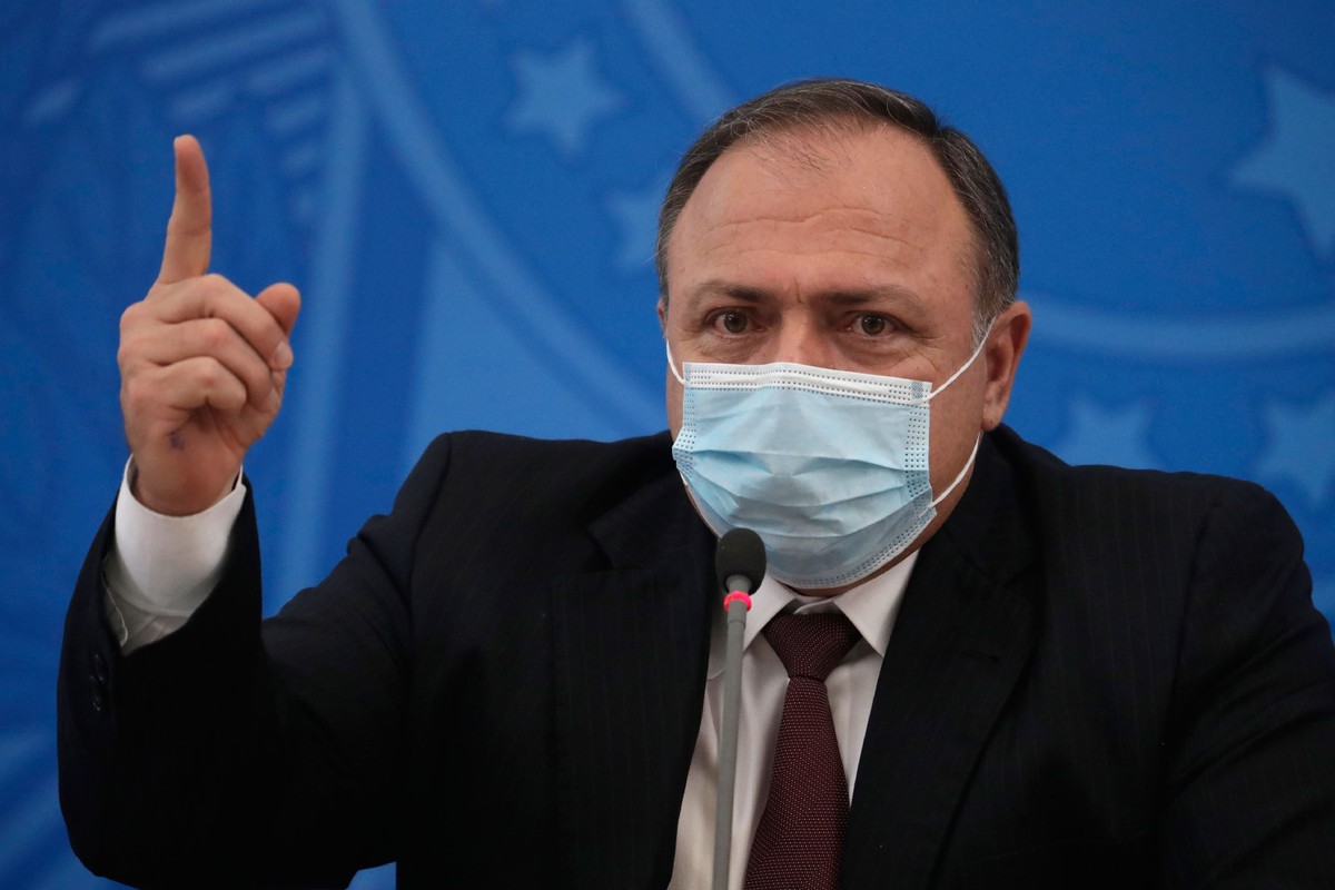 Pazuello Says He Was Following The Health Minister And Bolsonaro Did Not Ask Him To Quit Politics
