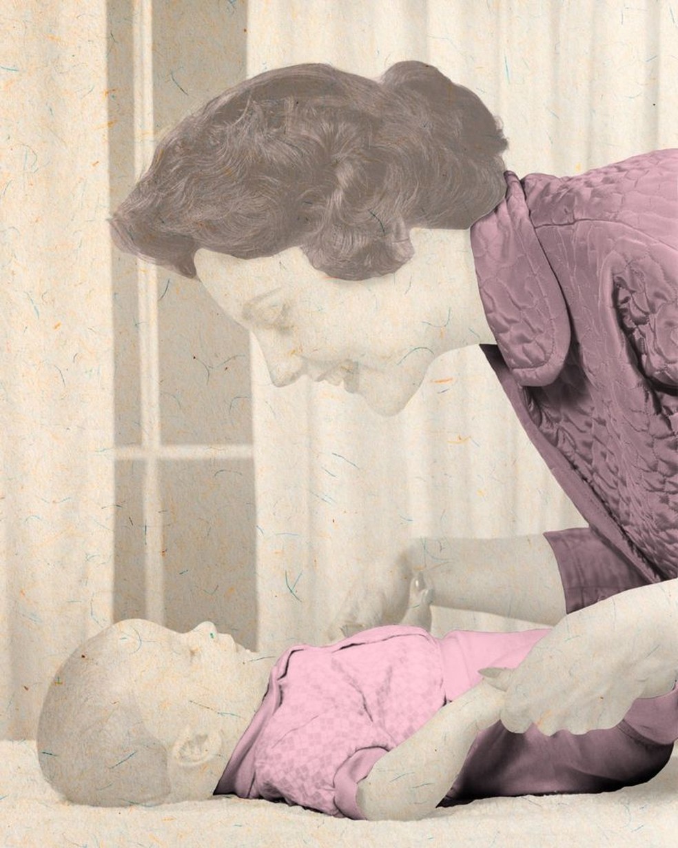 Há algumas evidências que sugerem que as mães conversam mais com as filhas mulheres, o que melhora o desenvolvimento da linguagem — Foto: Javier Hirschfeld/Getty Images via BBC