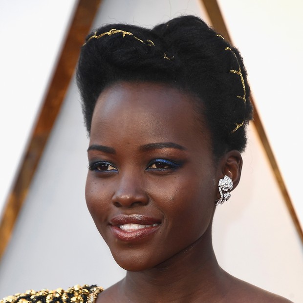 HOLLYWOOD, CA - MARCH 04: Lupita Nyong'o attends the 90th Annual Academy Awards at Hollywood & Highland Center on March 4, 2018 in Hollywood, California.  (Photo by Frazer Harrison/Getty Images) (Foto: Getty Images)