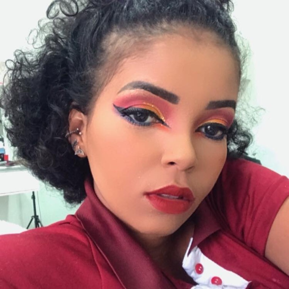 Rafaella foi morta aos 24 anos no salão de beleza de propriedade dela — Foto: Facebook/ Reprodução