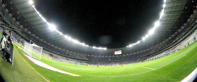 Bom como mandante, Cruzeiro recebe o Figueirense, perigoso fora de casa