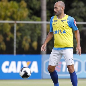 Bruno Rodrigo ressalta harmonia do time e entende pressão: