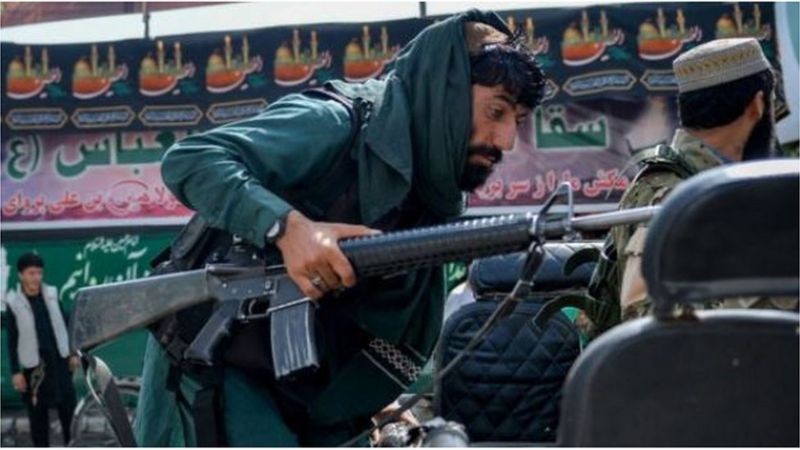 BBC - O Talebã rapidamente assumiu o controle do Afeganistão (Foto: AFP via BBC News)