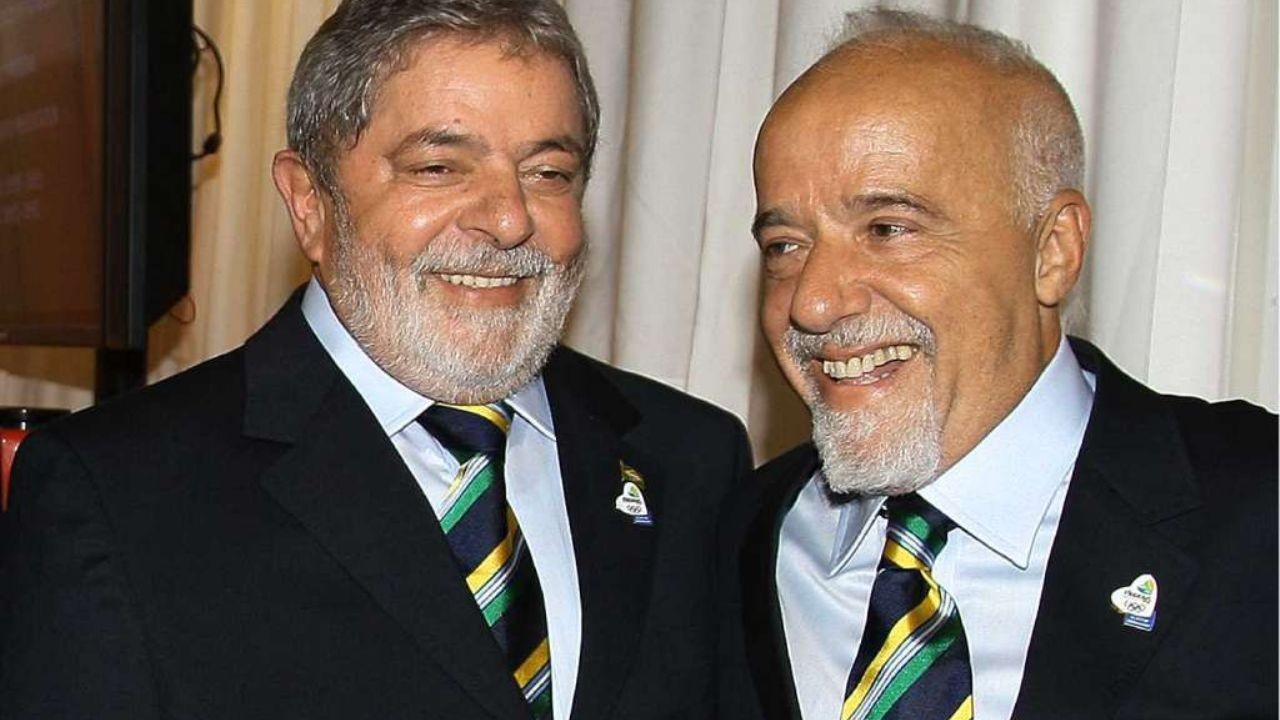 Paulo Coelho e o ex-presidente Lula