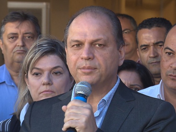 Ministro da Saúde Ricardo Barros esteve em Maringá neste domingo (15) (Foto: Reprodução/ RPC)