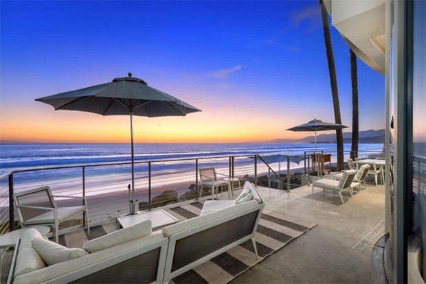Bryan Cranston coloca casa de praia à venda (Foto: Reprodução / Realtor )