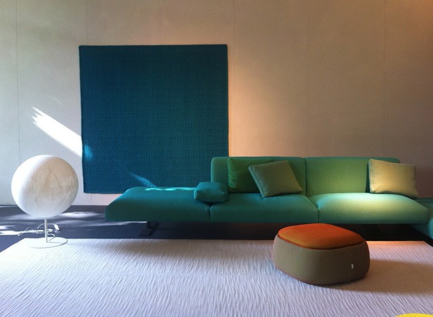 A marca italiana também apresentou a coleção de sofás Move, assinada por Francesco Rota  (Foto: Casa e Jardim/Editora Globo)