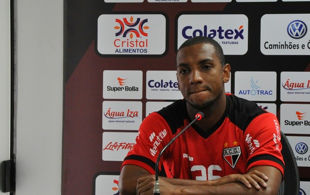 Anselmo, atacante do Atlético-GO (Foto: Guilherme Gonçalves)