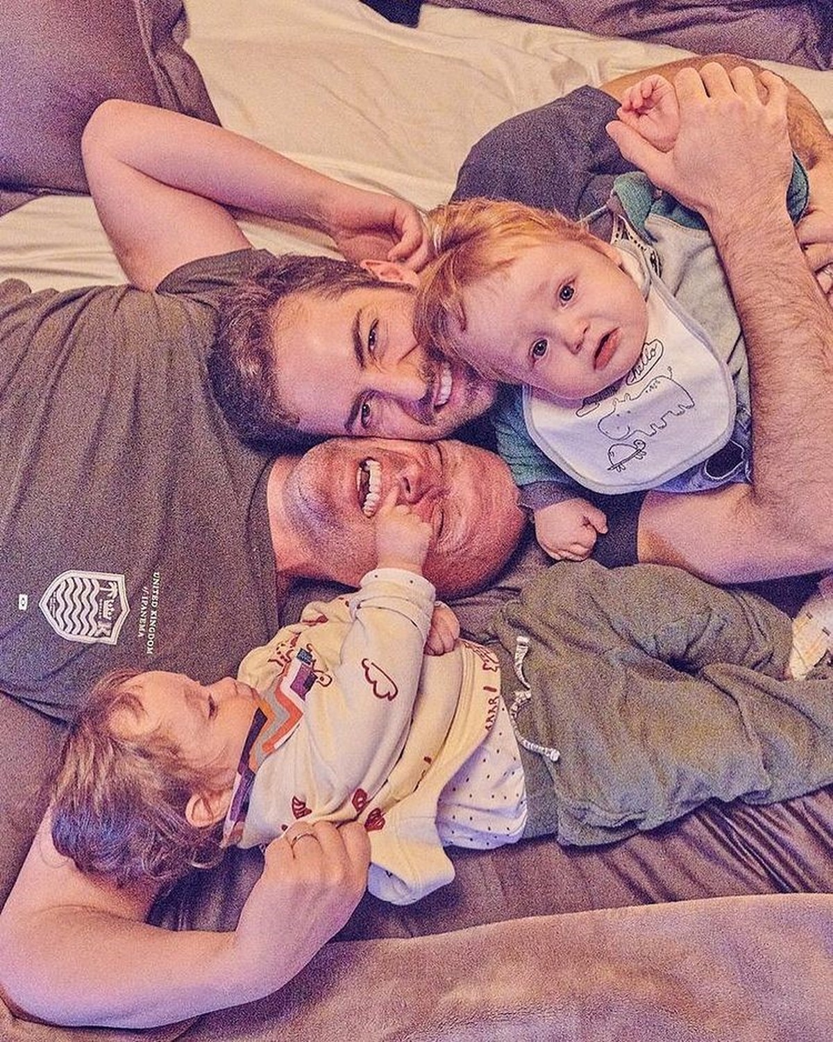 Thales Bretas publica homenagem a Paulo Gustavo, morto há um ano |  Pop & Arte