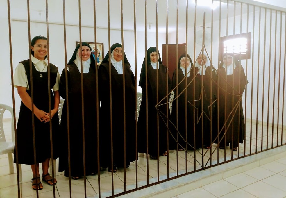 Irmãs carmelitas vivem enclausuradas em Natal — Foto: Igor Jácome/G1