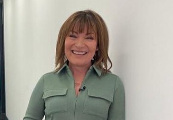 A apresentadora Lorraine Kelly (Foto: Reprodução/Twitter)