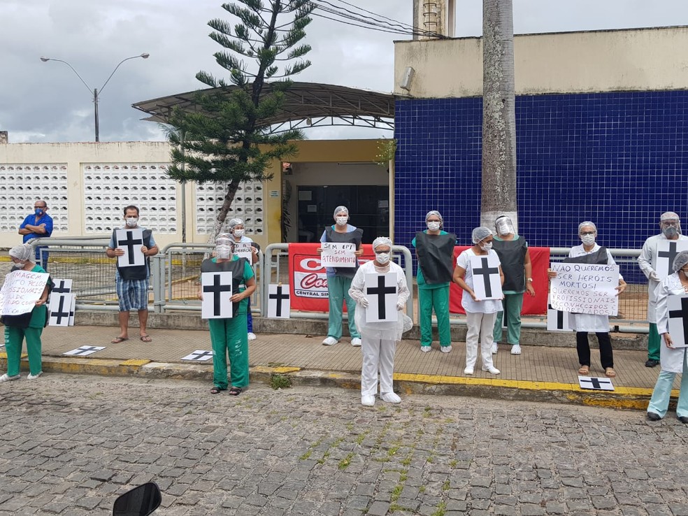 Protesto dos servidores da saúde em Natal — Foto: Luiz Gustavo Ribeira/Inter TV Cabugi