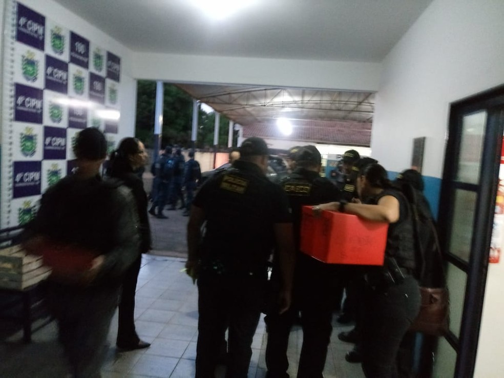 Cerca de 21 mandados de pris&Atilde;&pound;o foram cumpridos no interior de MS (Foto: Pol&Atilde;&shy;cia Militar/Divulga&Atilde;&sect;&Atilde;&pound;o)