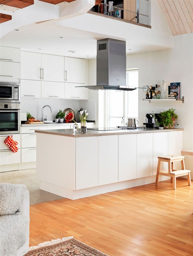 Cozinhas com ilha: 14 ambientes equipados e aconchegantes (Foto: Divulgação)