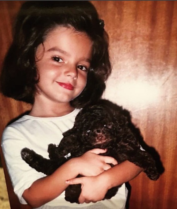 Giovanna Lancellotti quando criança (Foto: Reprodução/Instagram)