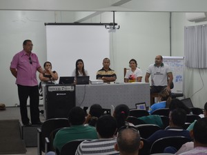 Encontro acontece na Coordenadoria de Vigilância em Saúde (CVS), em Macapá (Foto: John Pacheco/G1)