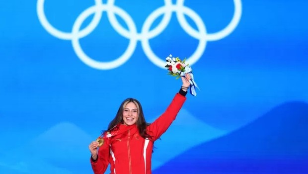 Eileen Gu conquistou medalha de ouro (Foto: Getty Images via BBC)