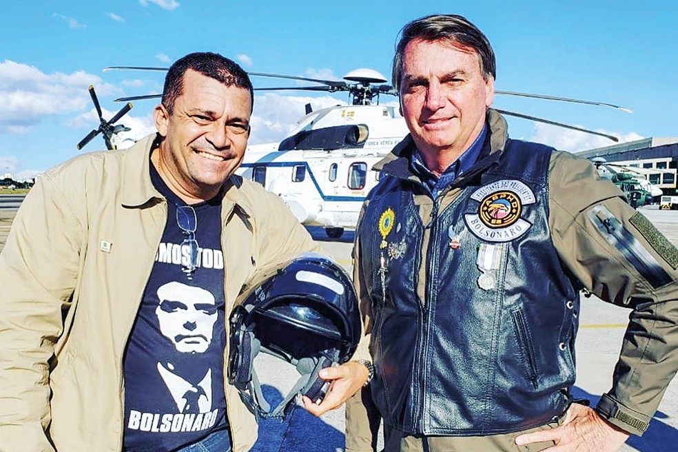 Max Guilherme e Jair Bolsonaro — Foto: Reprodução 