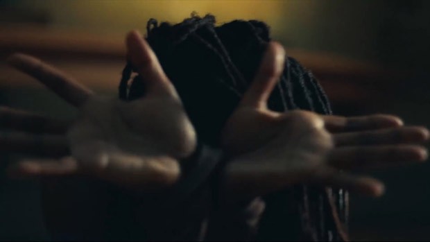 ‘APESHIT’: o clipe cheio de significados de Beyoncé e Jay-Z (Foto: Reprodução)