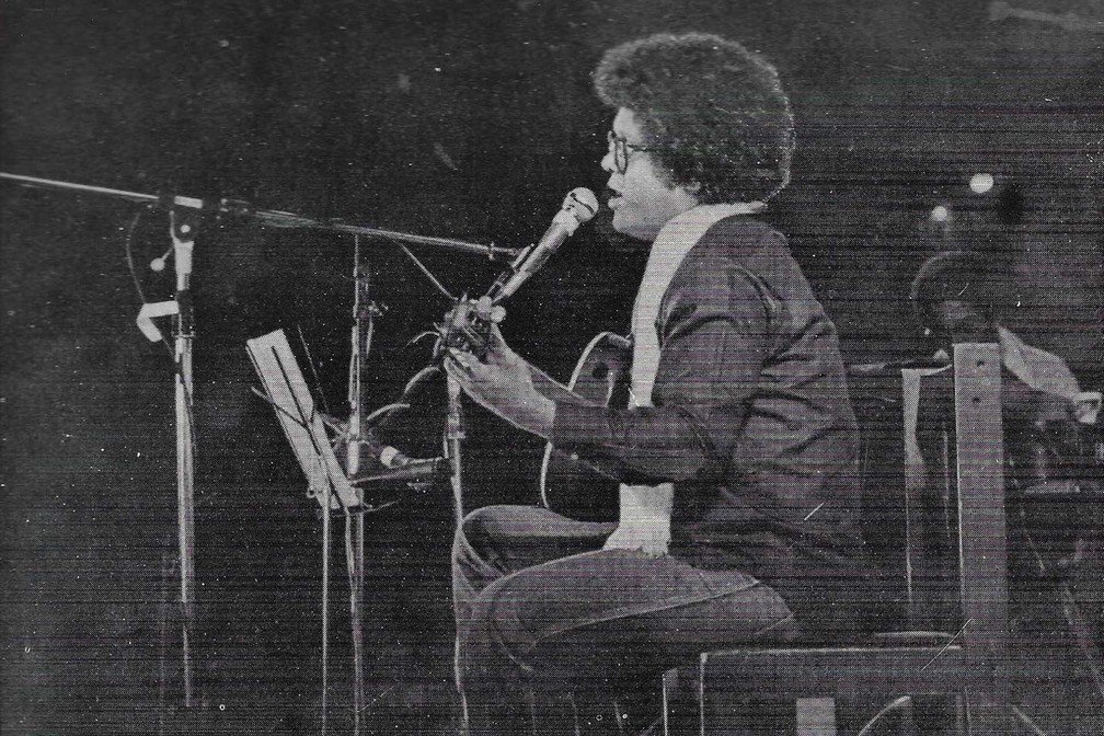 Pablo Milanés na Argentina, nos anos de 1980 — Foto: Reprodução / Facebook / Pablo Milanés - Oficial