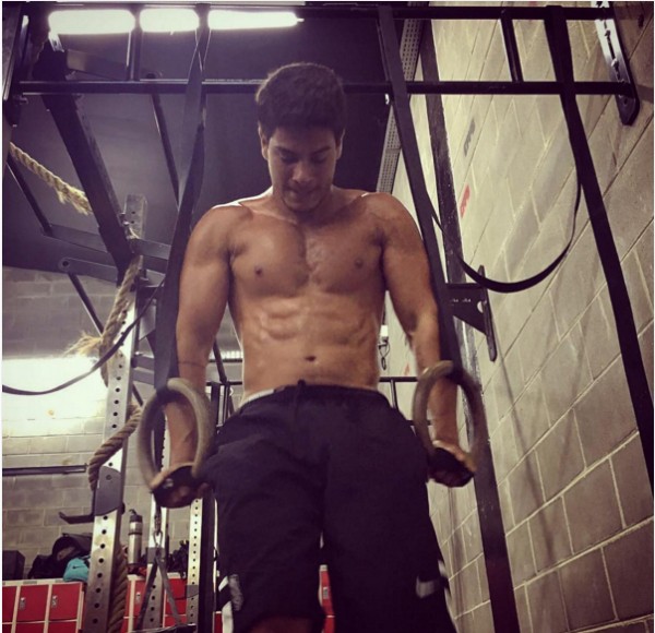 Arthur Aguiar publica foto e impressiona com músculos definidos (Foto: Reprodução/Instagram)